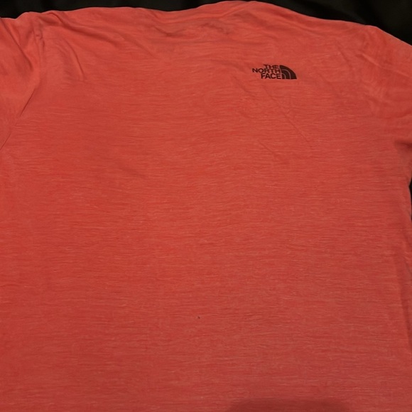 The North Face men’s tshirt brick color, men’s slim fit medium - Picture 6 of 7